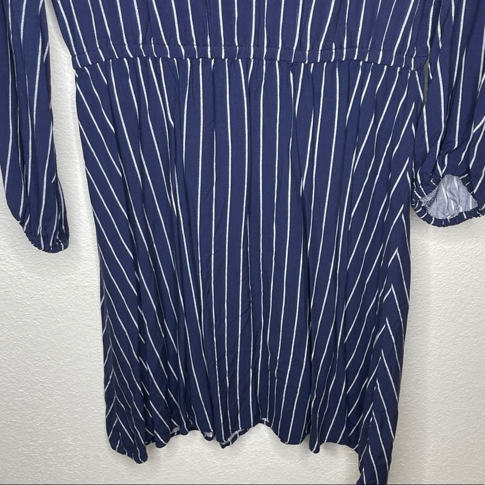 Old‎ Navy Dress - Picture 4 of 7